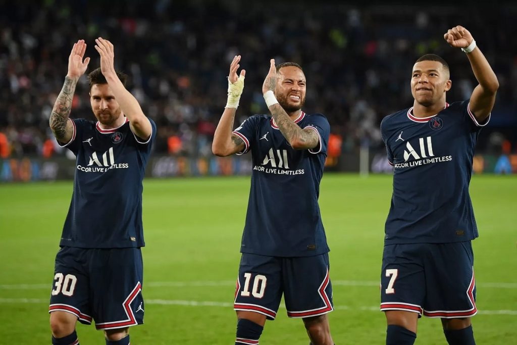 PSG rất biết xây dựng hình ảnh với những quỹ từ thiện PSG rất biết xây dựng hình ảnh với những quỹ từ thiện
