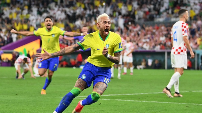 Sắc vàng xanh trên áo đội tuyển Brazil trở thành niềm cảm hứng rất lớn với bóng đá thế giới Sắc vàng xanh trên áo đội tuyển Brazil trở thành niềm cảm hứng rất lớn với bóng đá thế giới