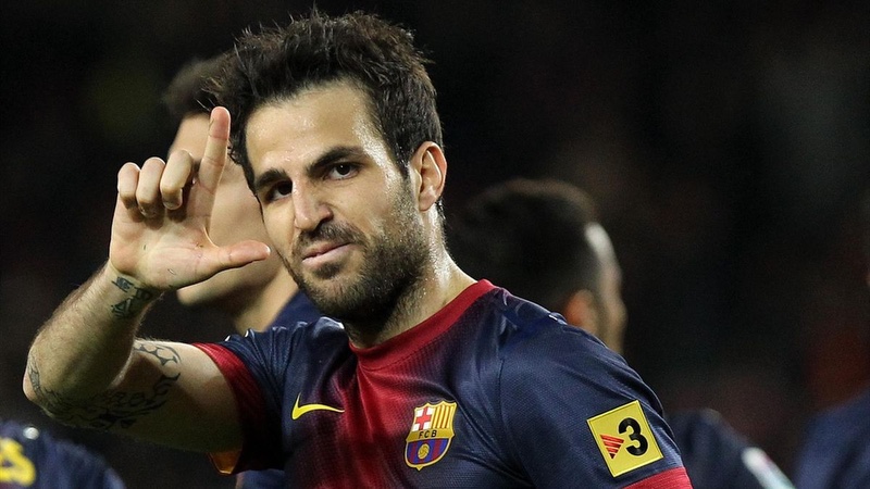 Có lẽ cầu thủ Cesc Fabregas sẽ vĩ đại hơn nếu không có những cái tên vĩ đại khác Có lẽ cầu thủ Cesc Fabregas sẽ vĩ đại hơn nếu không có những cái tên vĩ đại khác