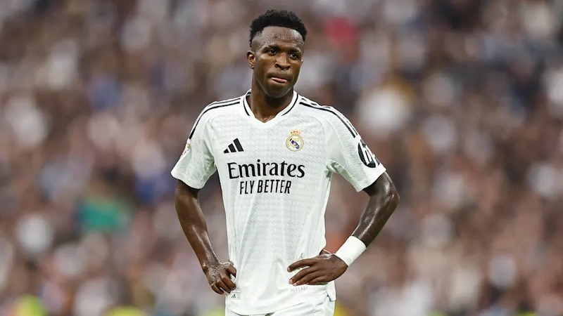 Cầu thủ - Tai tiếng, xuất sắc và cả dấu hỏi tại Madrid